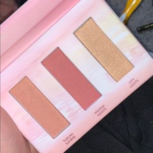 Blush AND Highligter palette